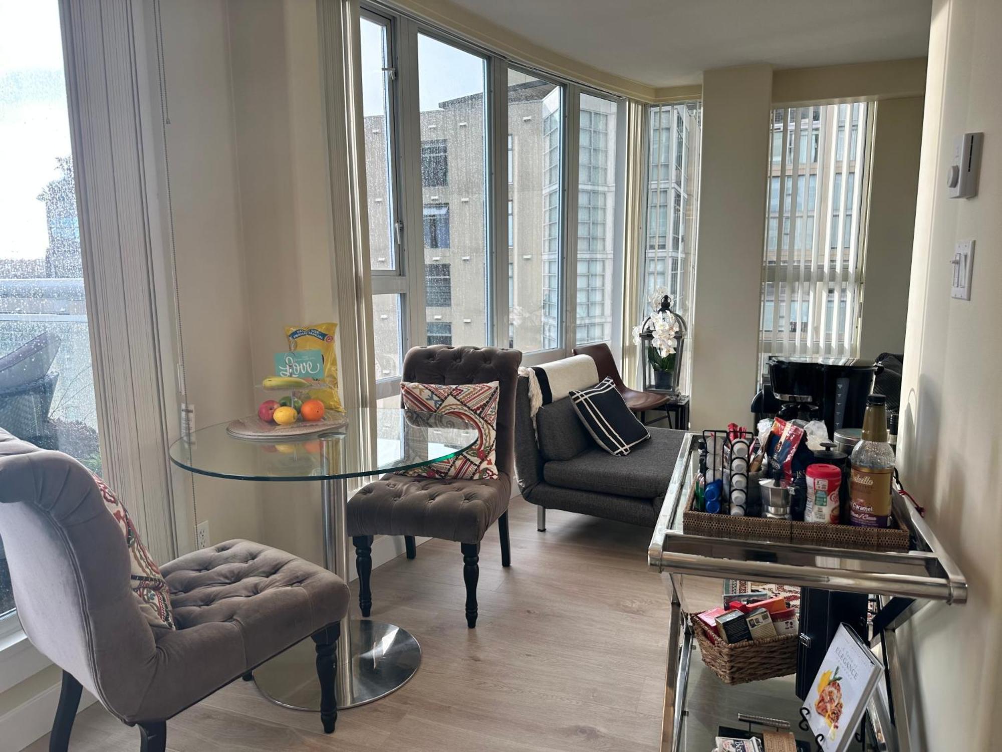 וונקובר Penthouses Of Beach Ave מראה חיצוני תמונה