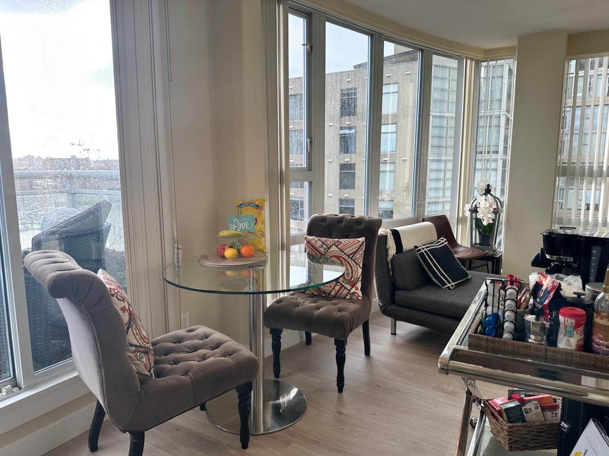 וונקובר Penthouses Of Beach Ave מראה חיצוני תמונה
