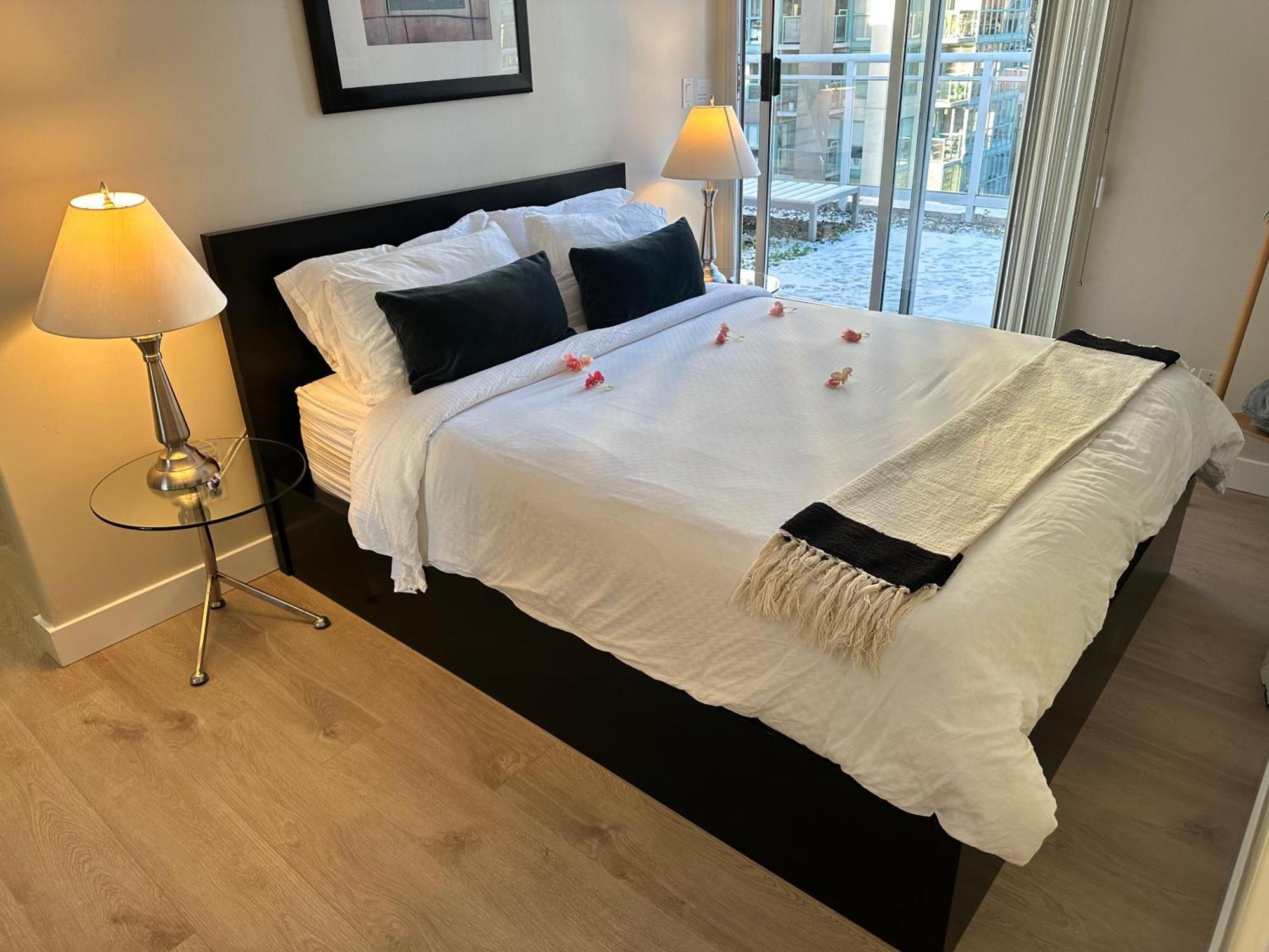 וונקובר Penthouses Of Beach Ave מראה חיצוני תמונה