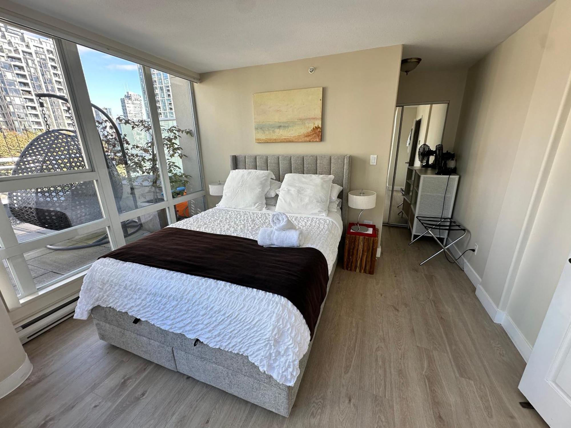 וונקובר Penthouses Of Beach Ave מראה חיצוני תמונה